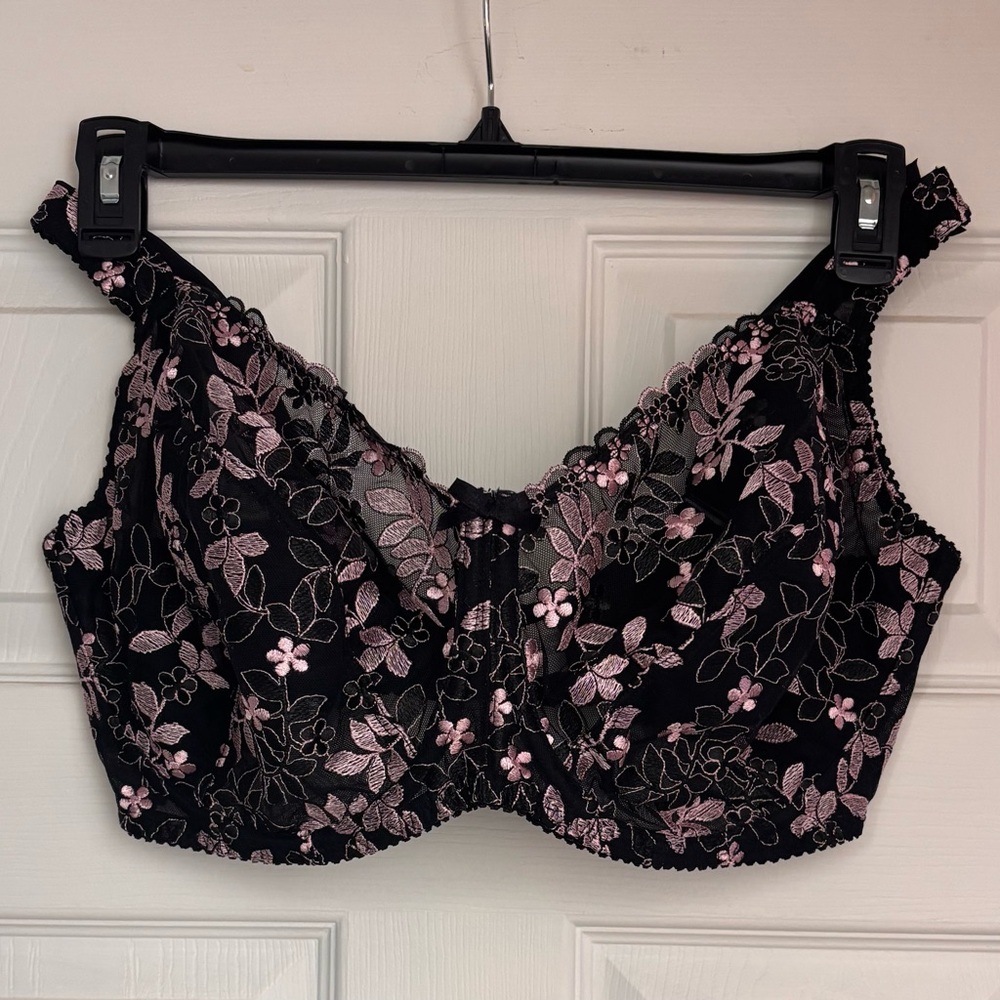 Women’s 40H Black Lace Bra Pink Floral Embroidery Full Coverage Underwire